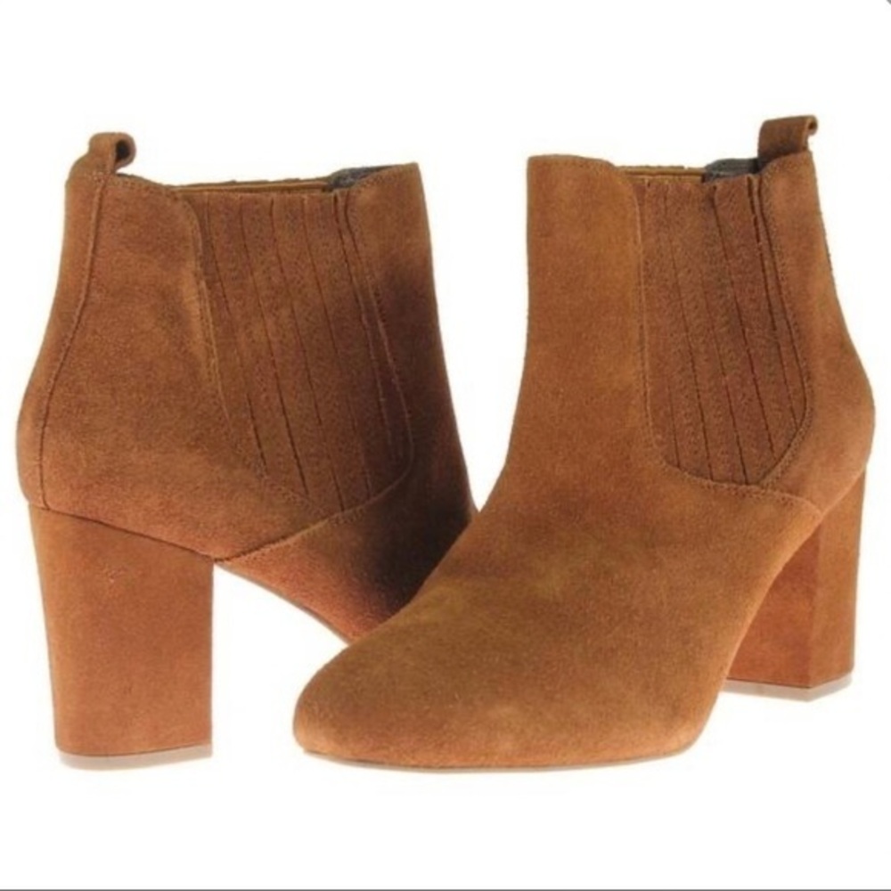 Steve Madden ‘GASTO’ Suede Chelsea Boot slip on